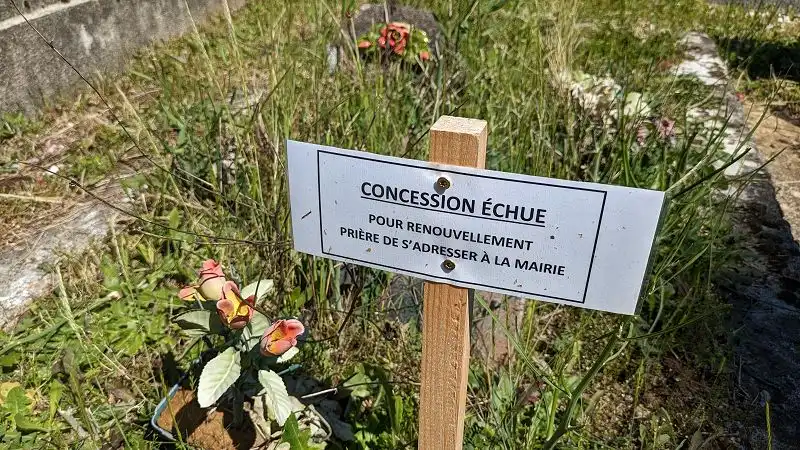 Procédure de reprise au cimetière de Bessèges